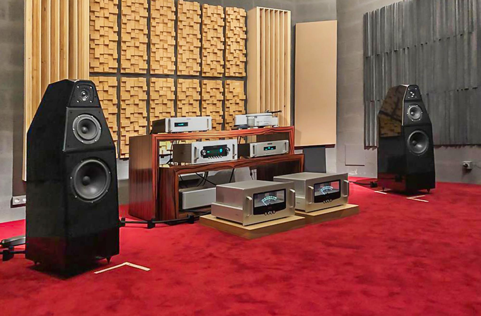 Yvette Imacustica.jpg