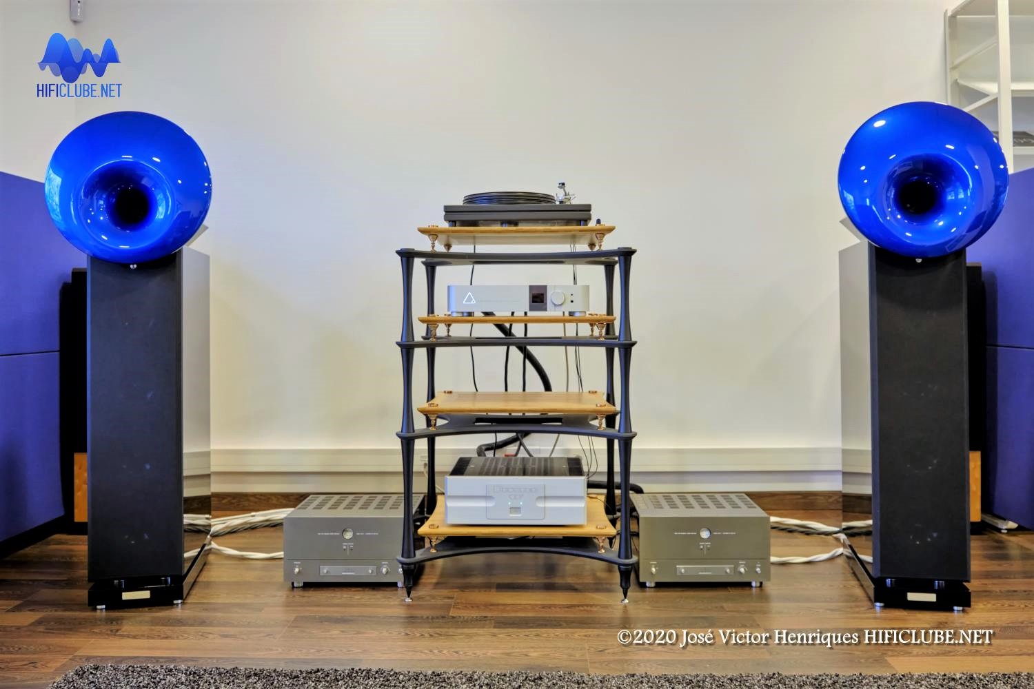 Exaudio-acapella la campanella (2)_PerfectlyClear-3.jpg