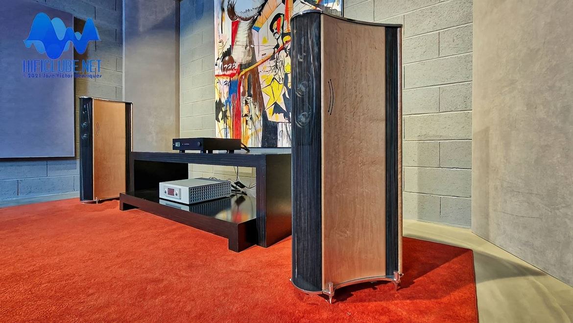 Franco Serblin Ktêma - obra do saudoso artesão italiano Franco Serblin