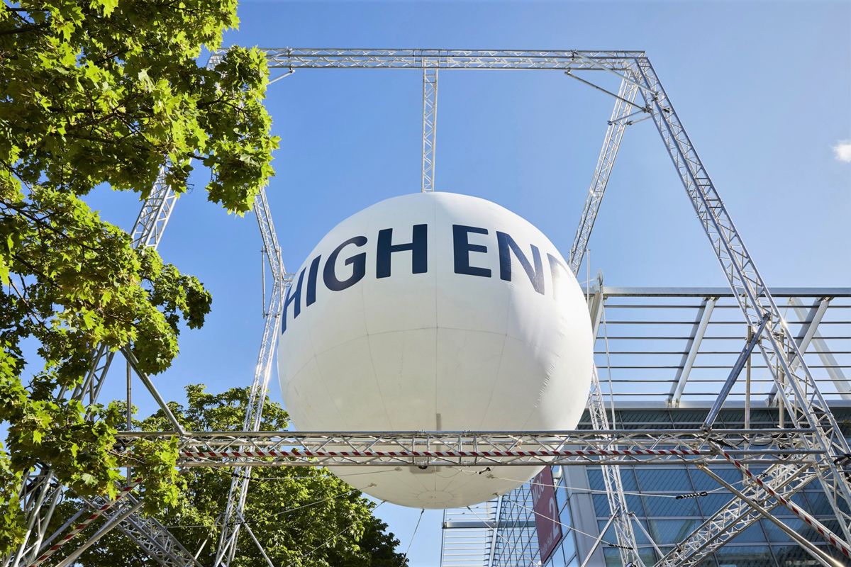 HighEnd_2019_balloon copy.jpg