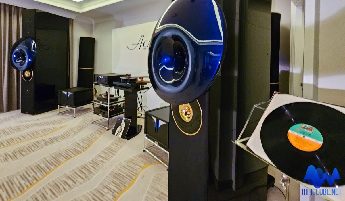 Acapela Hyperion 2.jpg