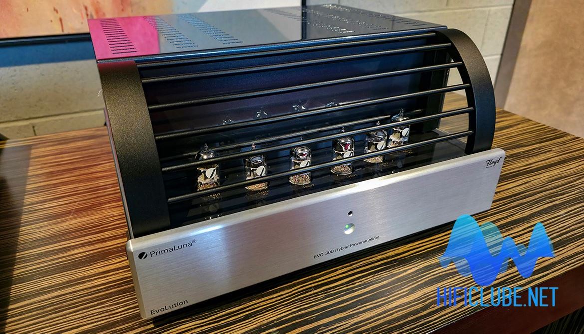 The double mono solid-state circuits, designed by Jan de Groot, chief engineer at Floyd Designs, utilise JFETs (from Linear Systems) arranged in cascade in a Darlington configuration, followed by two complementary pairs per channel of Exicon MOSFETs