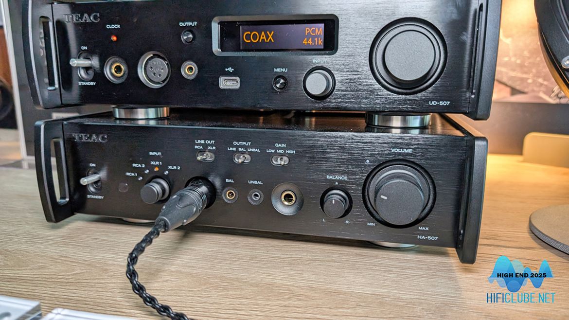 TEAC UD-507: um DAC/pre/amp de auscultadores compacto