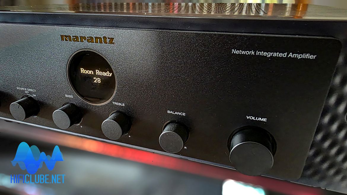 The central signature porthole OLED display, which allows you to peek at the information, is flanked by six tactile knobs, including traditional tone controls.