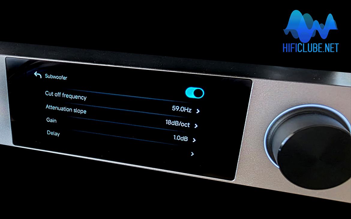 Luxsin X9 Bass Management function