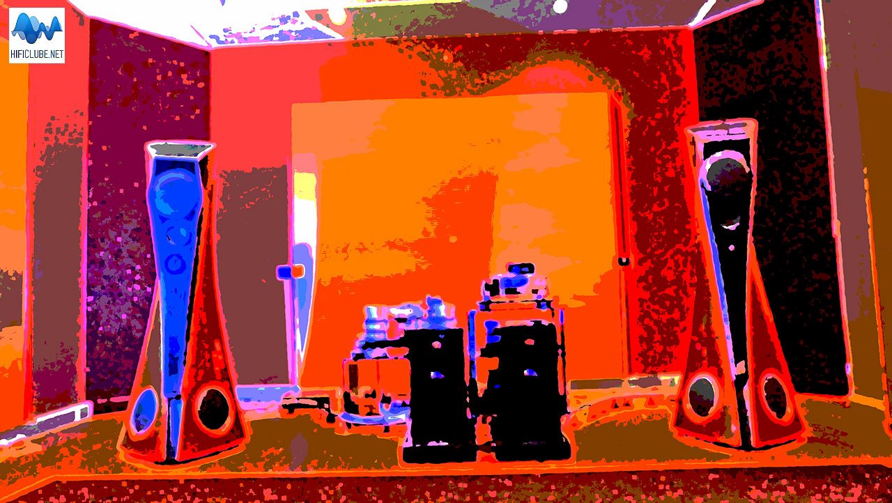 Arte é a transformação do real que permite ver/ouvir/sentir para além da percepção da vida pelos sentidos: sons, cores, formas... 