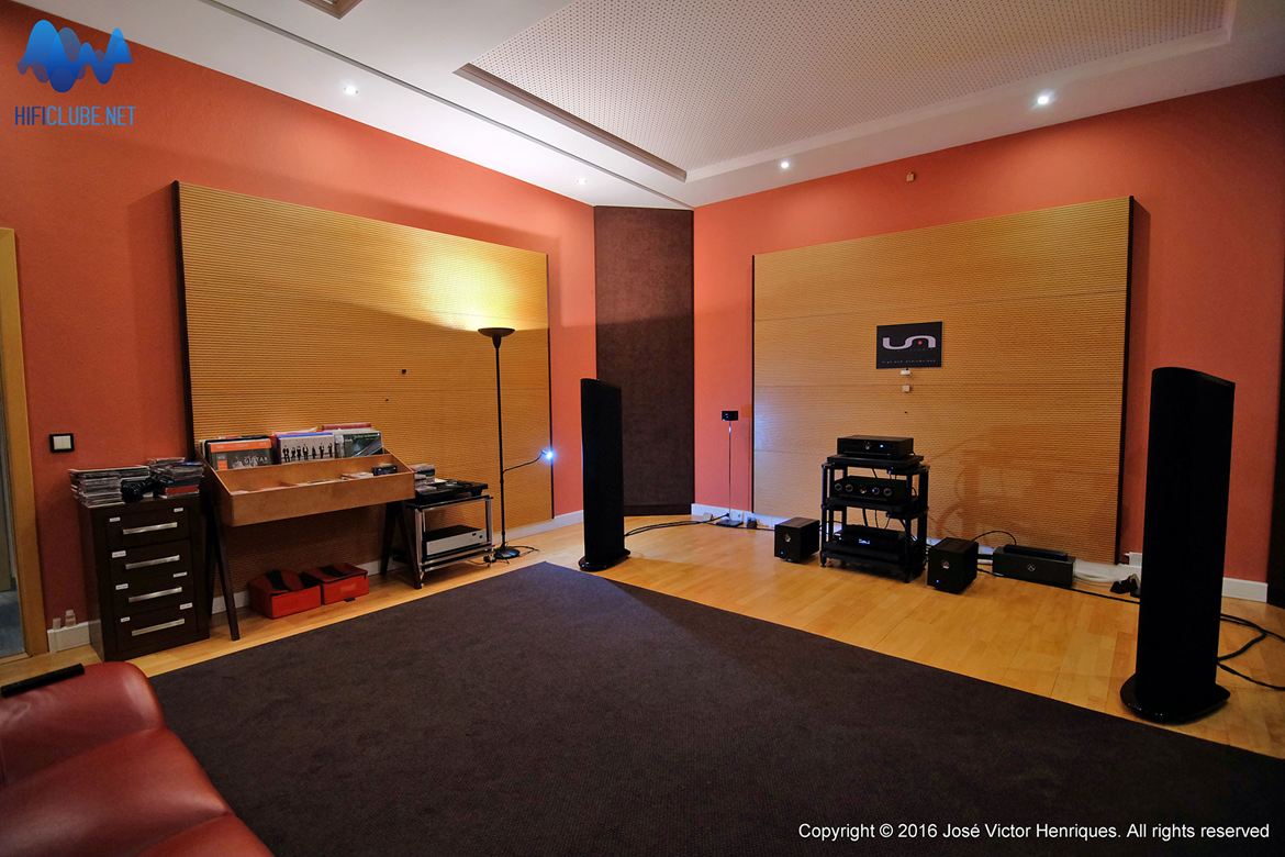 Vincent CDs7 DAC - prévio SA7 - 2 x monoblocos SP-T700 - streamer Melco - GoldenEar Triton One