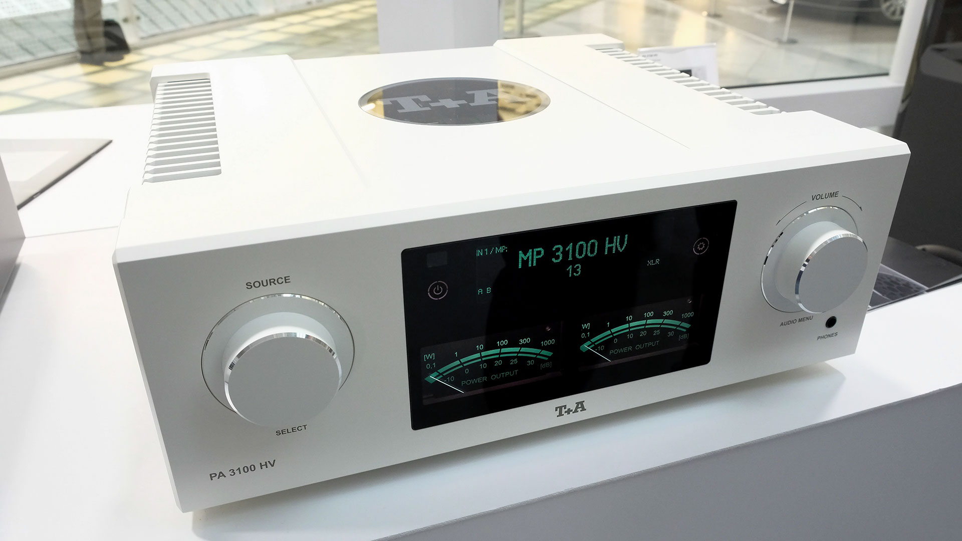 T-A PA3100HV no Highend 2017 - Munique.jpg